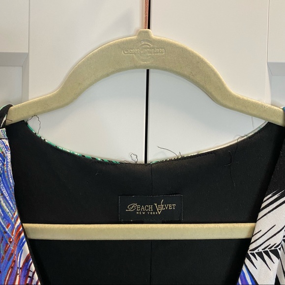 Palm Leaf print jumpsuit. - Picture 7 of 12